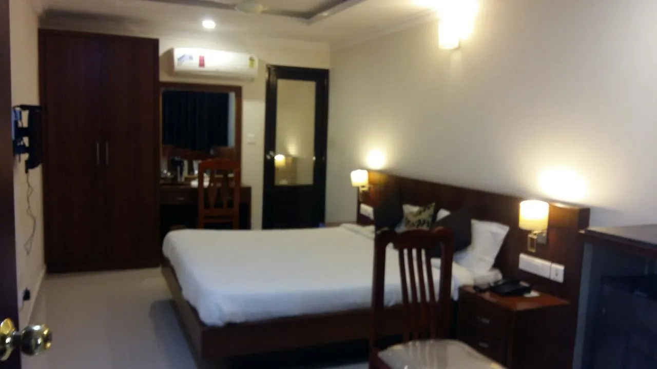Emirates Regency Hotel Kasaragod